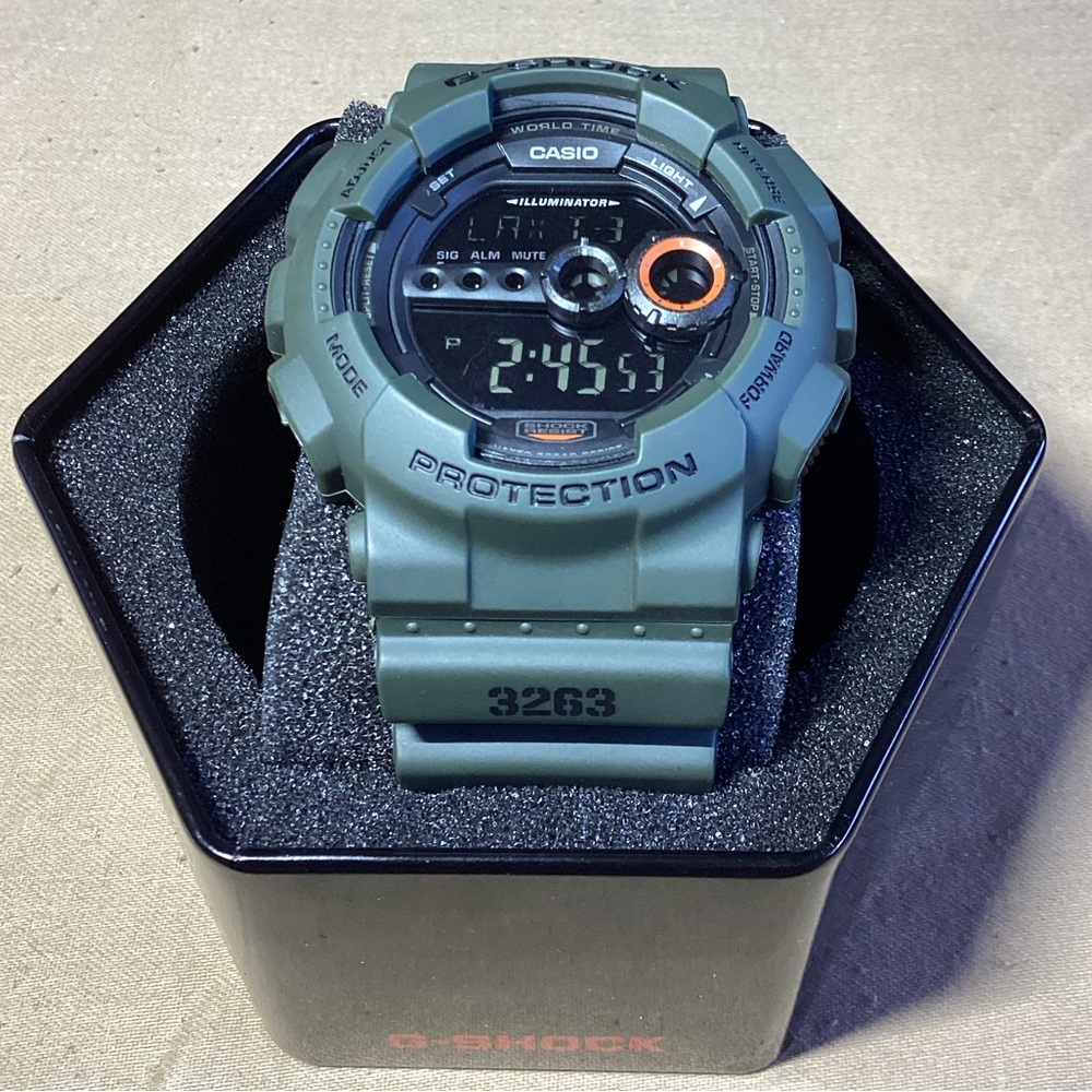 NWOT Casio G-Shock GD-100MS Military Style Olive Green / Khaki Resin Watch 3263